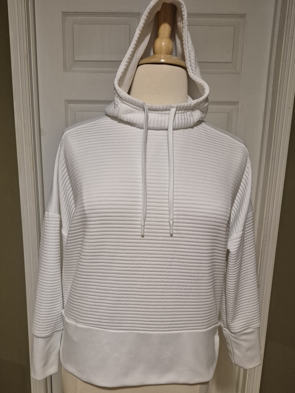 White Ribbed Hoodie Sweatshirt- Brand:Nike